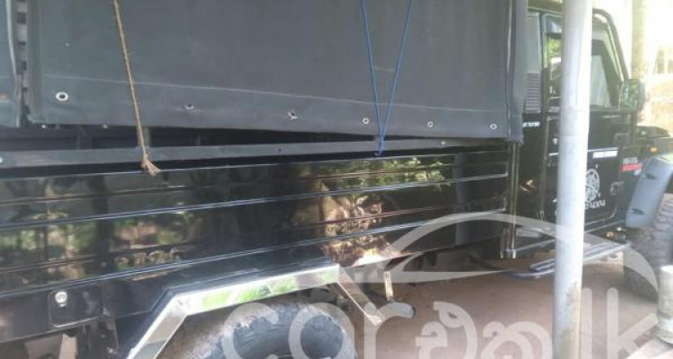 MAHINDRA BOLERO 2018