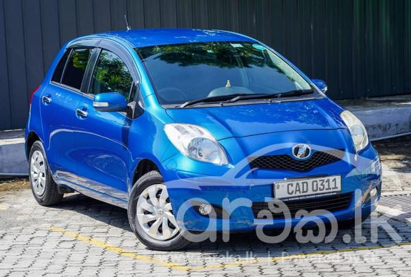 TOYOTA VITZ 2009