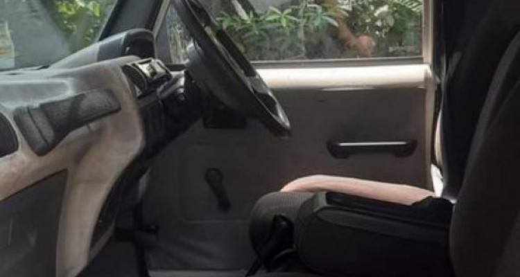 MAHINDRA BOLERO 2015