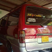 TOYOTA HIACE LH112 1982