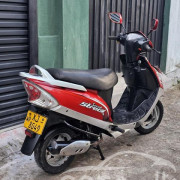 TVS SCOOTY STREAK 2012