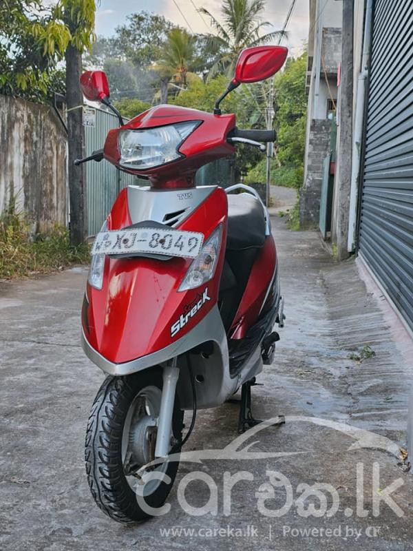 TVS SCOOTY STREAK 2012