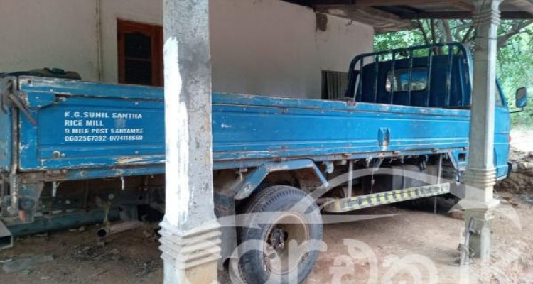 ISUZU ELF 1992