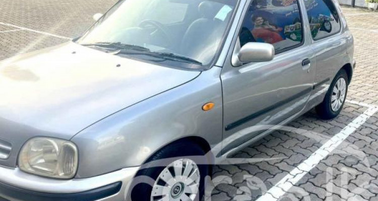 NISSAN MARCH K11 2000