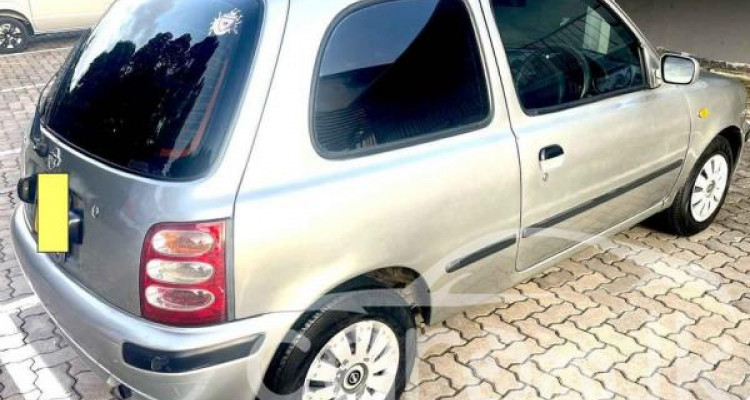 NISSAN MARCH K11 2000