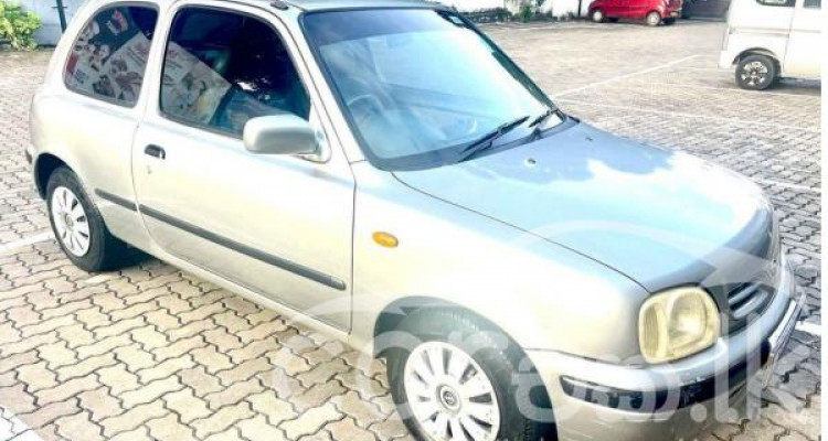 NISSAN MARCH K11 2000