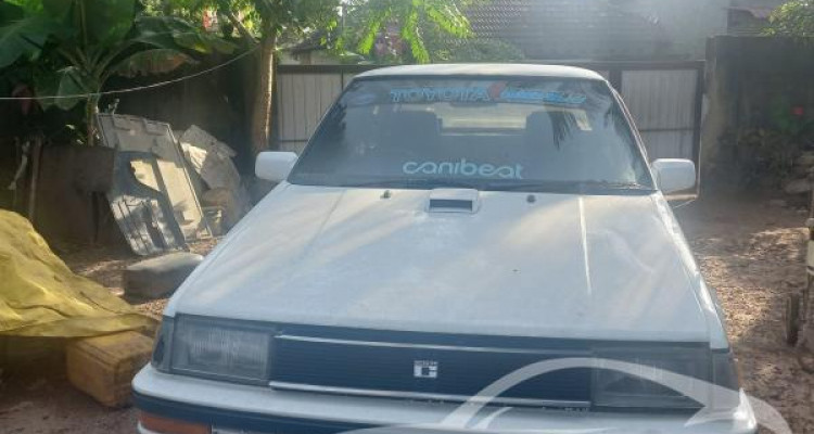 TOYOTA COROLLA 1983