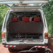 MITSUBISHI L300 1986