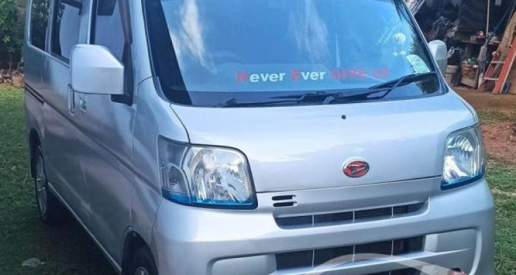 DAIHATSU HIJET 2012
