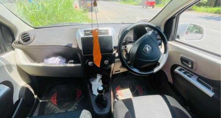 ZOTYE Z100 2022