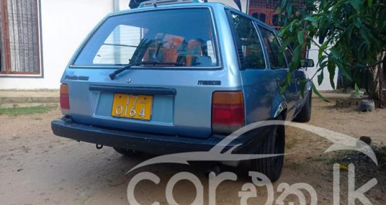 MAZDA WAGON 1987