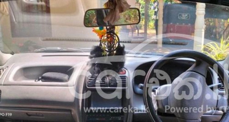 SUZUKI BALENO 2000