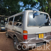 TOYOTA HIACE 1995
