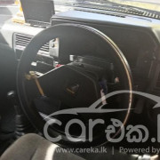 MAZDA 323 1988