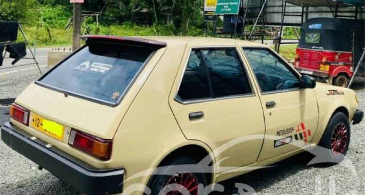 MITSUBISHI COLT 1982