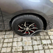 TOYOTA VITZ 2017