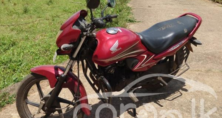 HONDA DREAM YUGA 2013