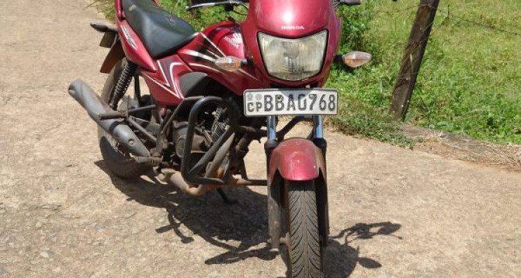 HONDA DREAM YUGA 2013