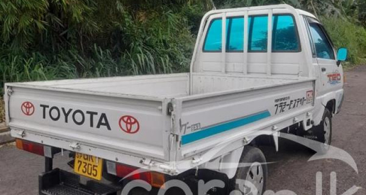 TOYOTA TOWNACE 1998
