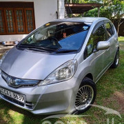 HONDA FIT GP1 2013