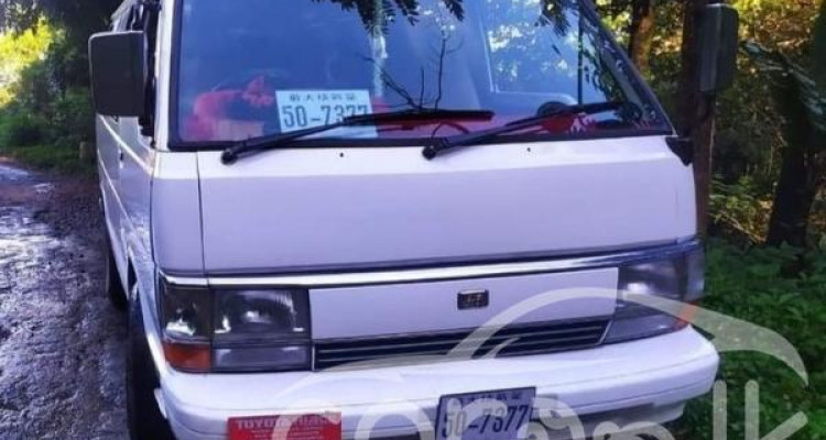 TOYOTA HIACE 1983