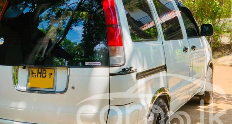 TOYOTA NOAH KR41 1998