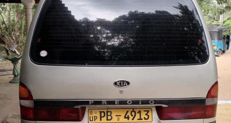 KIA PREGIO 2002