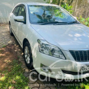 TOYOTA PREMIO 2014