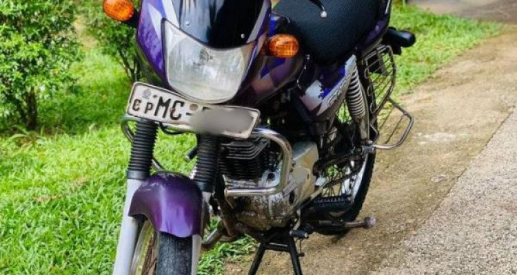 BAJAJ CT100 2005