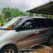 NISSAN SERENA 2003