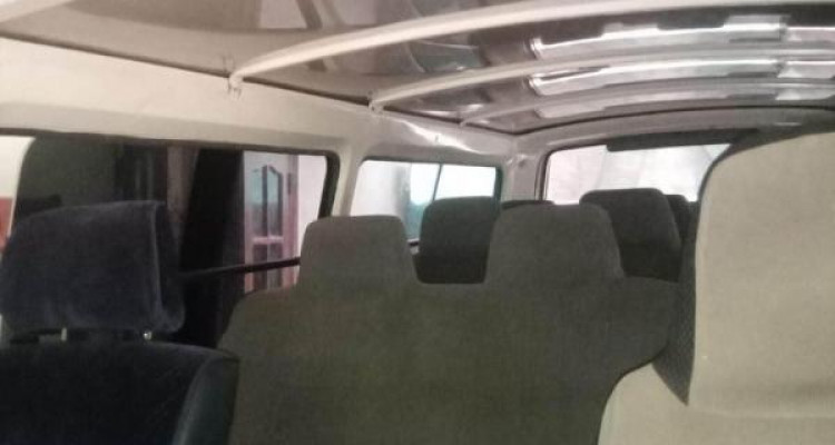 TOYOTA HIACE 1989