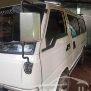 TOYOTA HIACE 1989