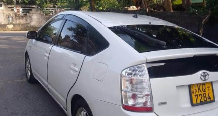 TOYOTA PRIUS 2008
