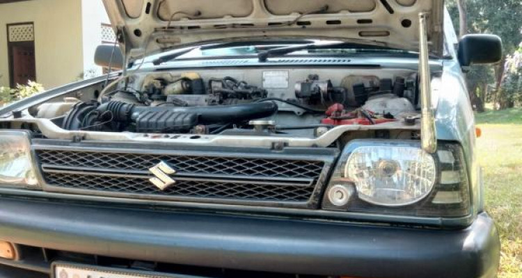 SUZUKI MARUTI 800 2005