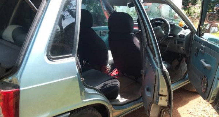 SUZUKI MARUTI 800 2005