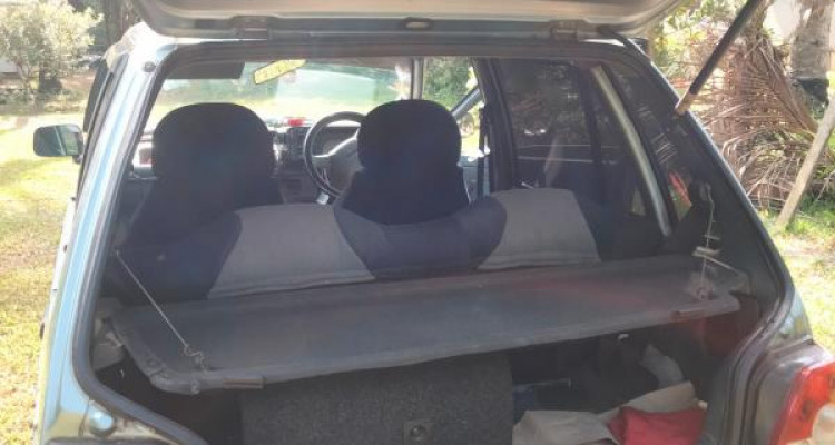 SUZUKI MARUTI 800 2005