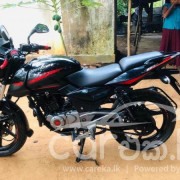 BAJAJ PULSAR 180 2017