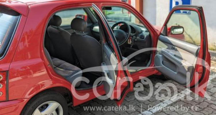 NISSAN MARCH K11 2000