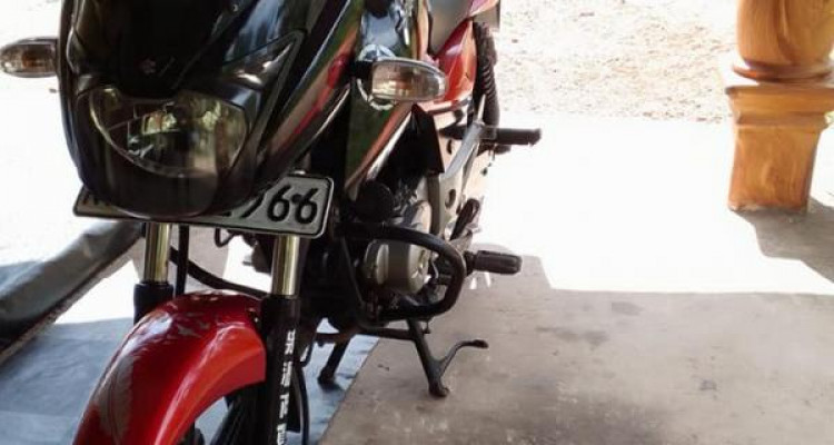 BAJAJ PULSAR 150 2016 Careka.lk