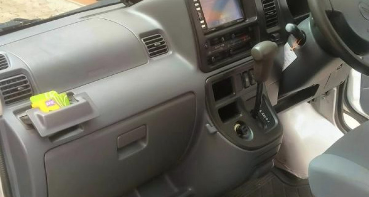 DAIHATSU HIJET 2012