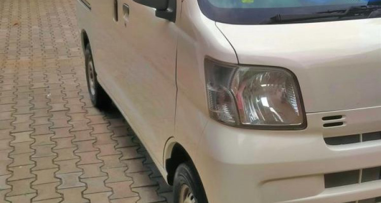 DAIHATSU HIJET 2012
