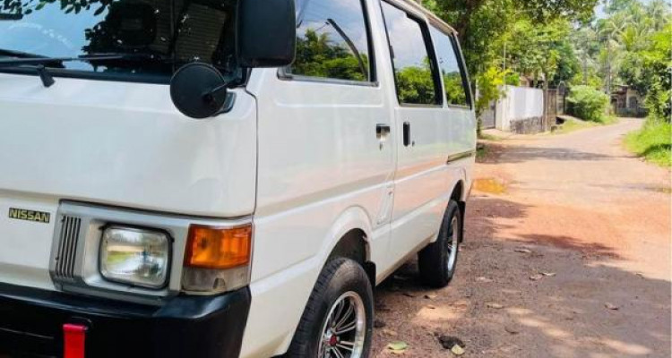 NISSAN VANETTE 1994