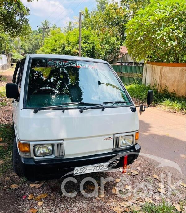 NISSAN VANETTE 1994