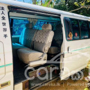 NISSAN CARAVAN 1992