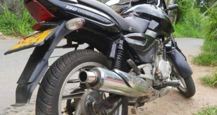 Pulsar 150 2005 best sale