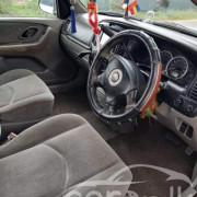 MAZDA TRIBUTE 2001