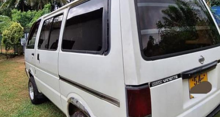 NISSAN VANETTE 1990