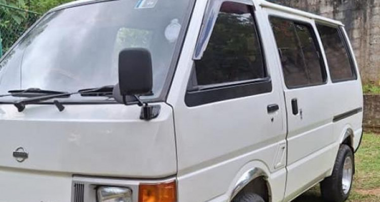 NISSAN VANETTE 1990