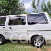 NISSAN VANETTE 1990