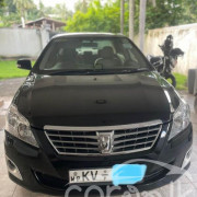 TOYOTA PREMIO 2012